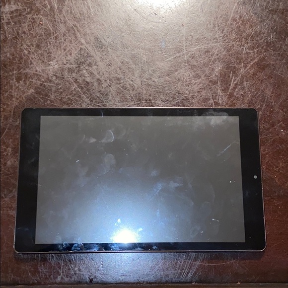 iPad - Picture 4 of 4